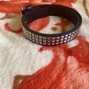 UNISEX STUDDED BELT
